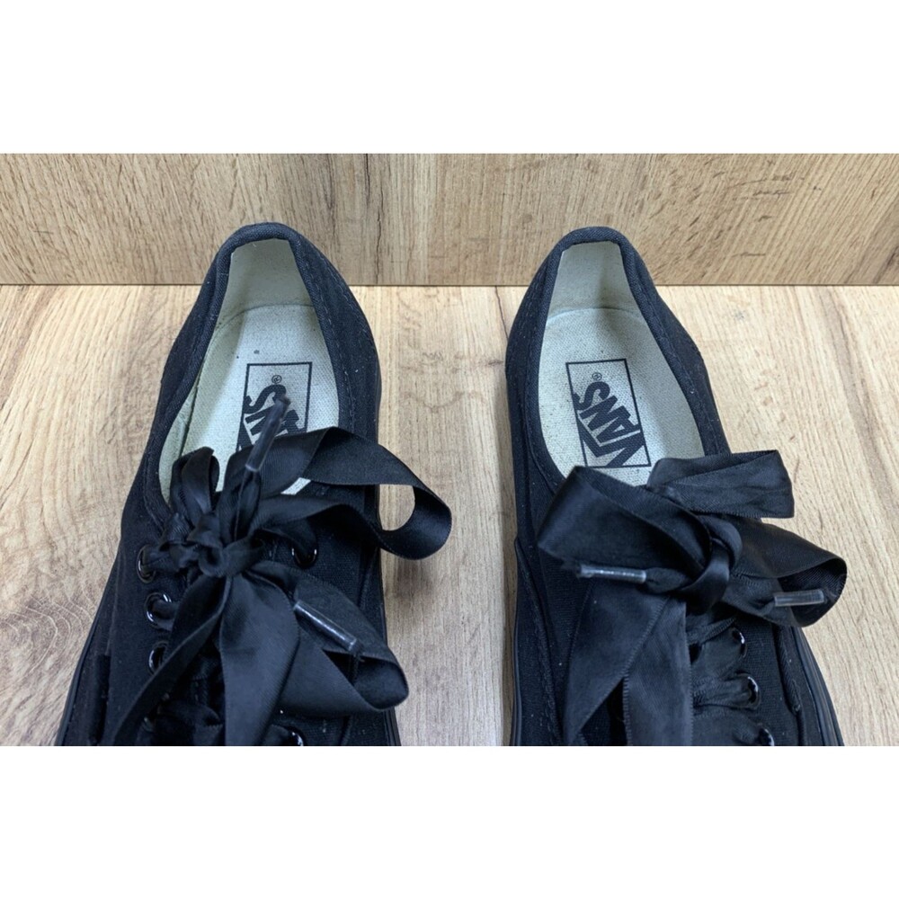 VANS Triple Black Athletic Canvas Skate Sneakers Shoes Size 8 Men / 9.5 Women's - Picture 8 of 13